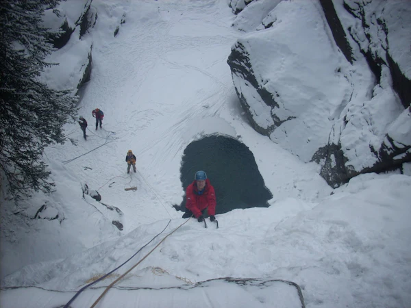 ice climbing in cogne