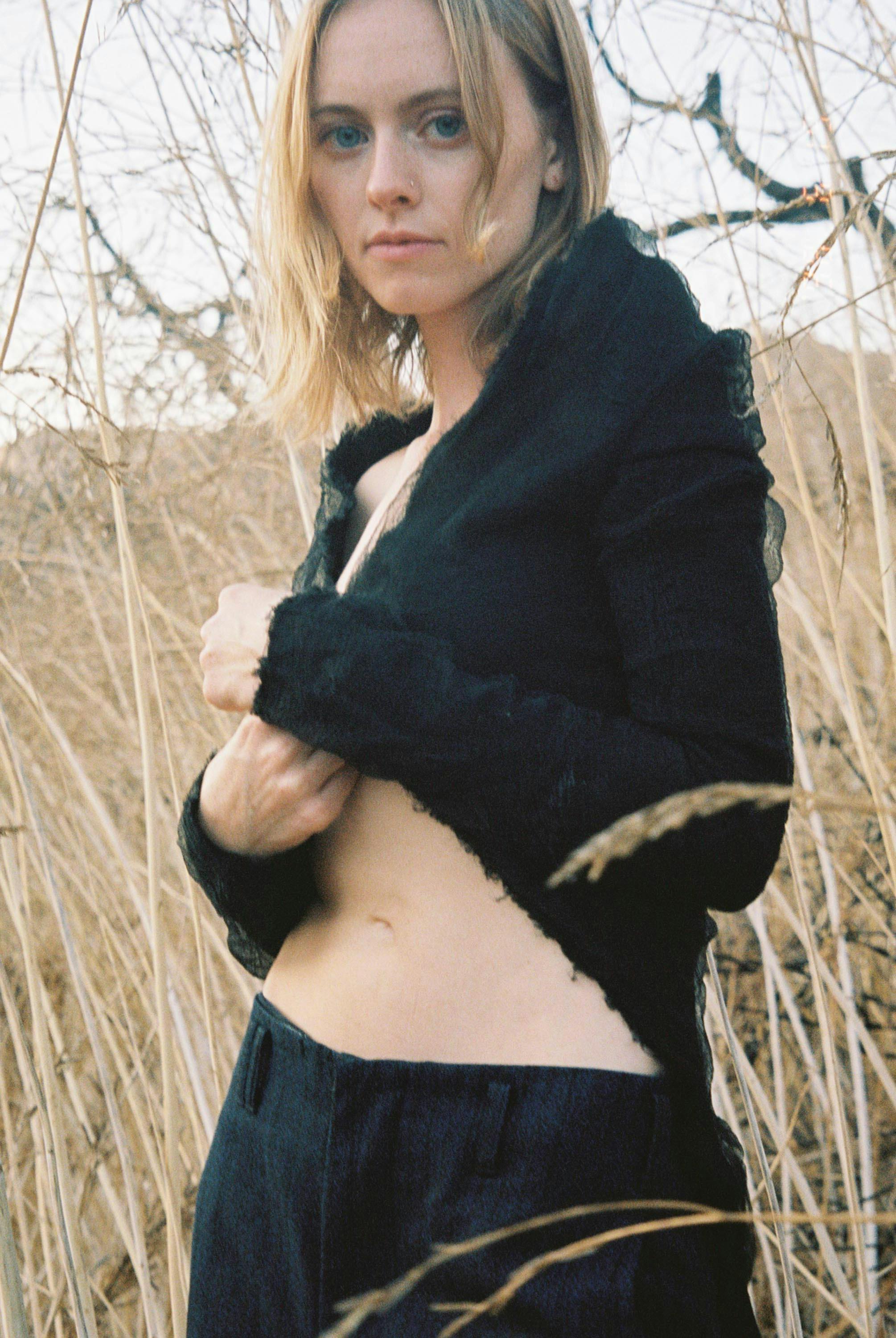 alt