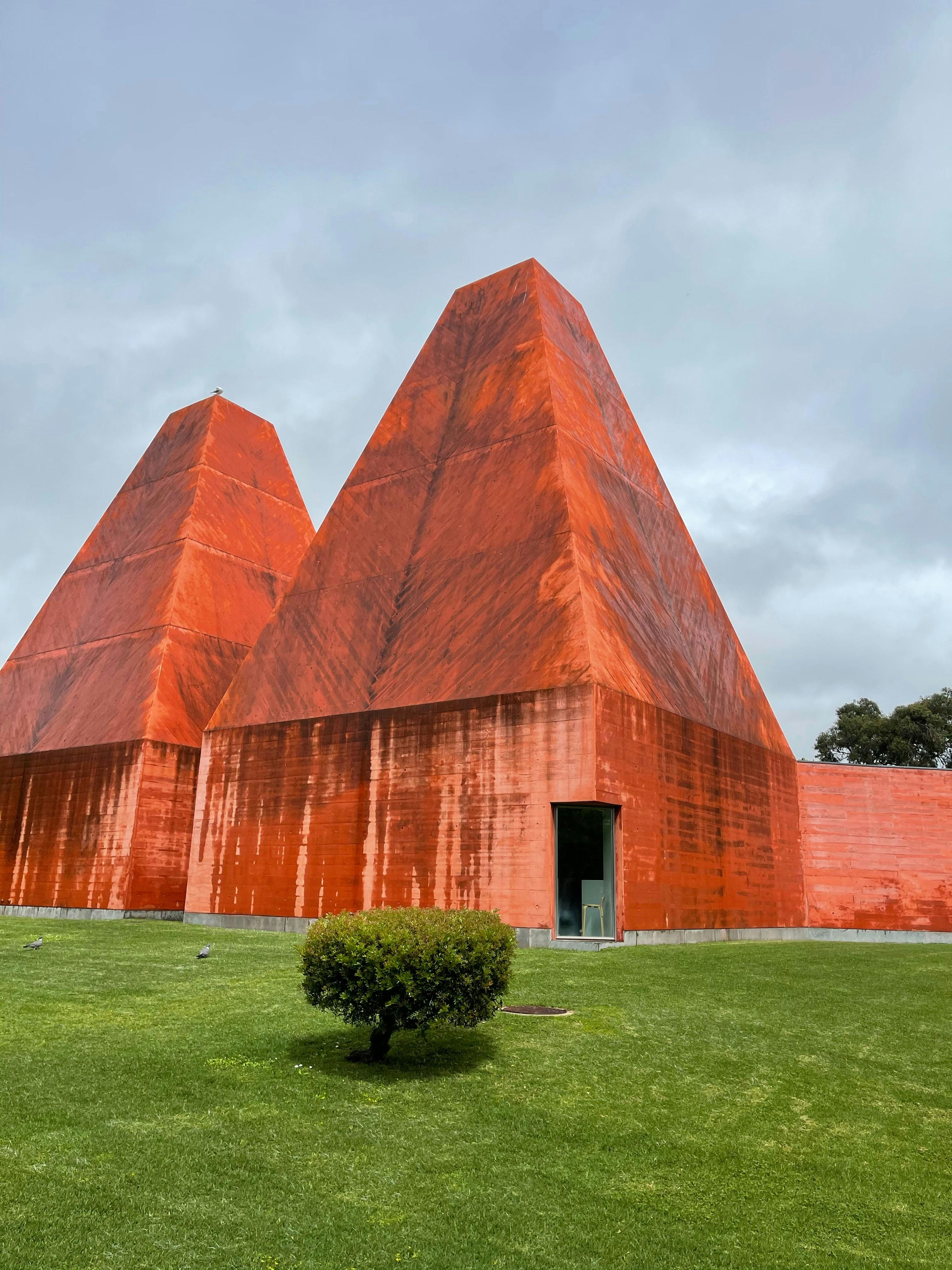 Casa das Histórias in Cascais