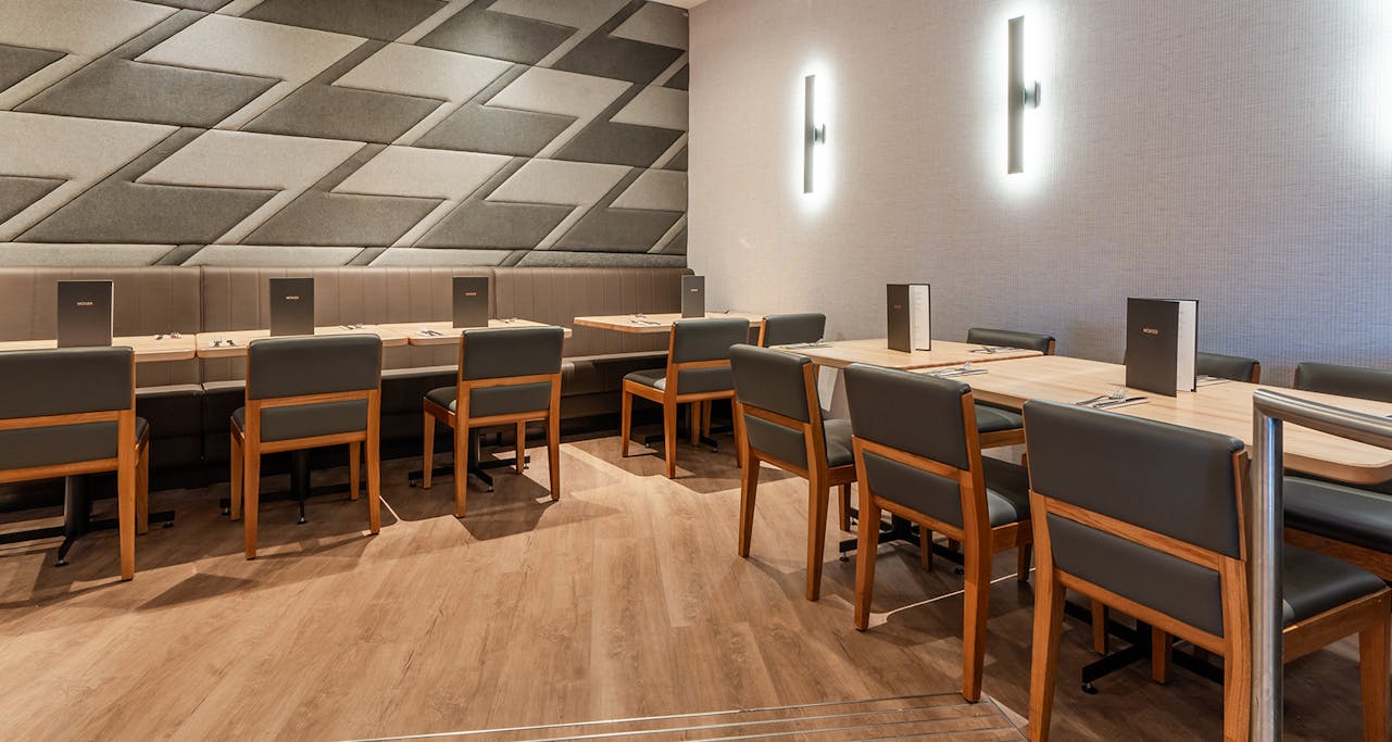 dining area in moxies langley