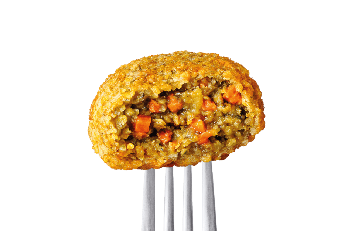 Bouchée végétale gourmande et croustillante, riche en légumes, mise en scène façon pour illustrer le plaisir et la créativité culinaire Moyam.