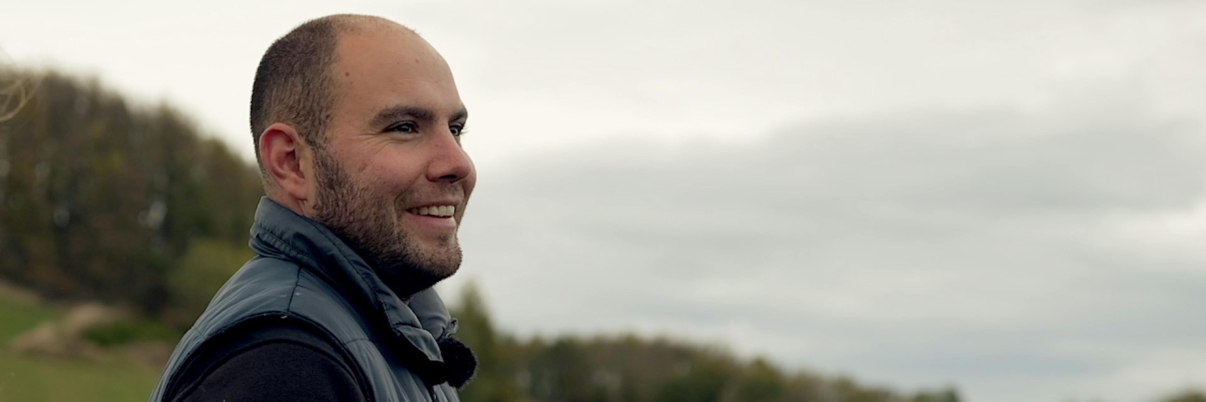 Florian Thizy, large souriant au coeur de ses terres