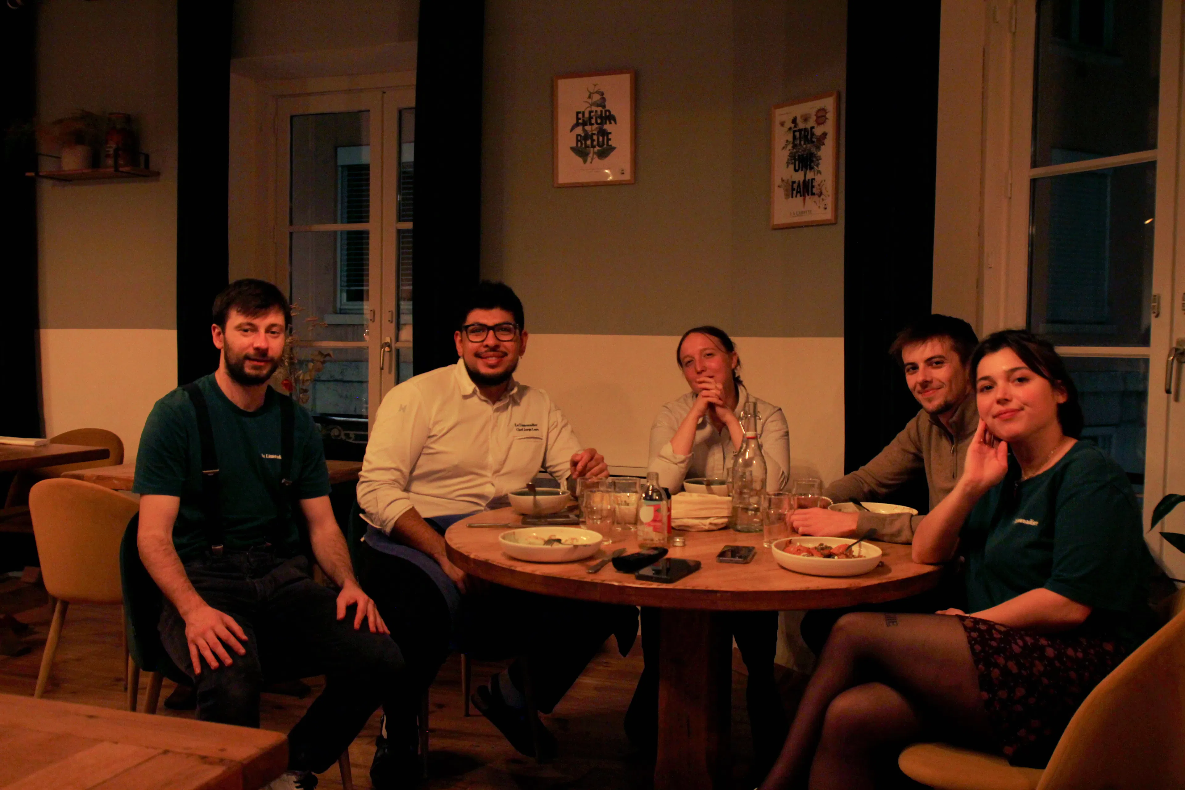 de gauche à droite : Théo, Jorge, Yaël, Paul et Lou