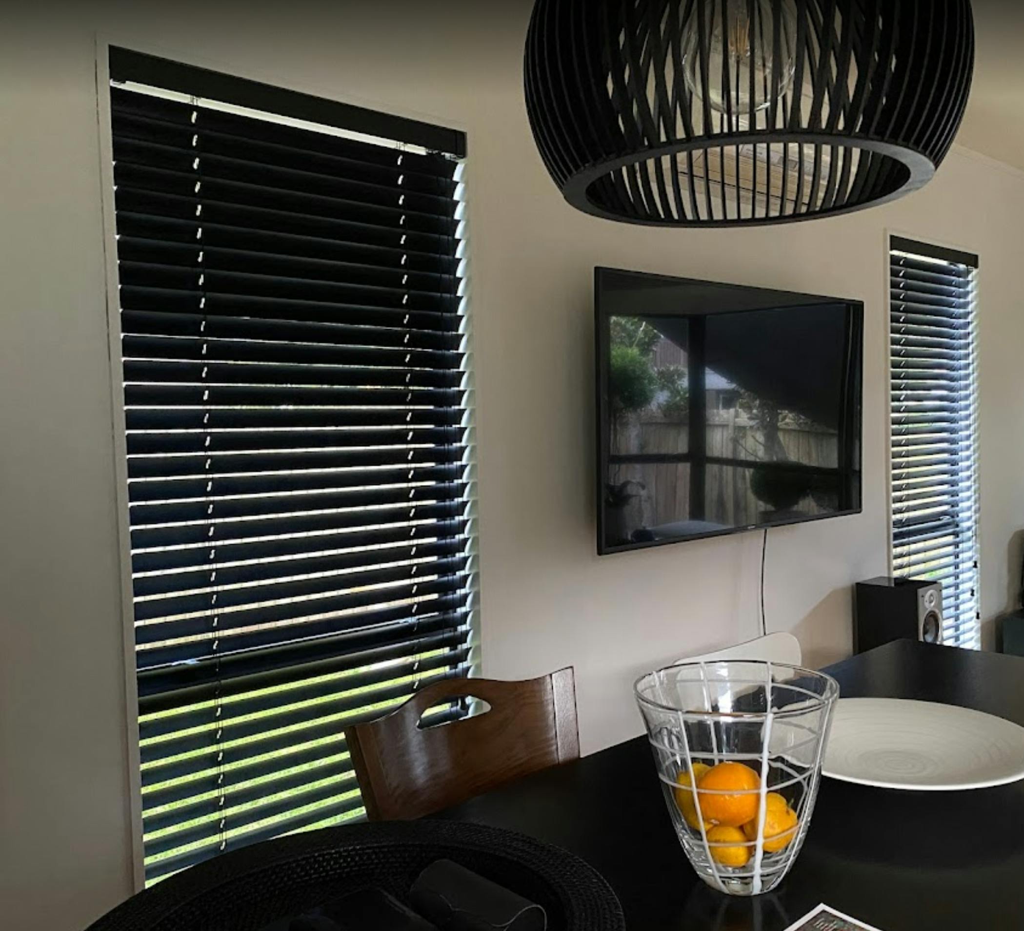 Black aluminium venetian blinds nz