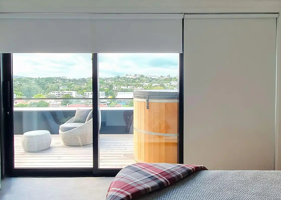 roller-blinds-bedroom-project