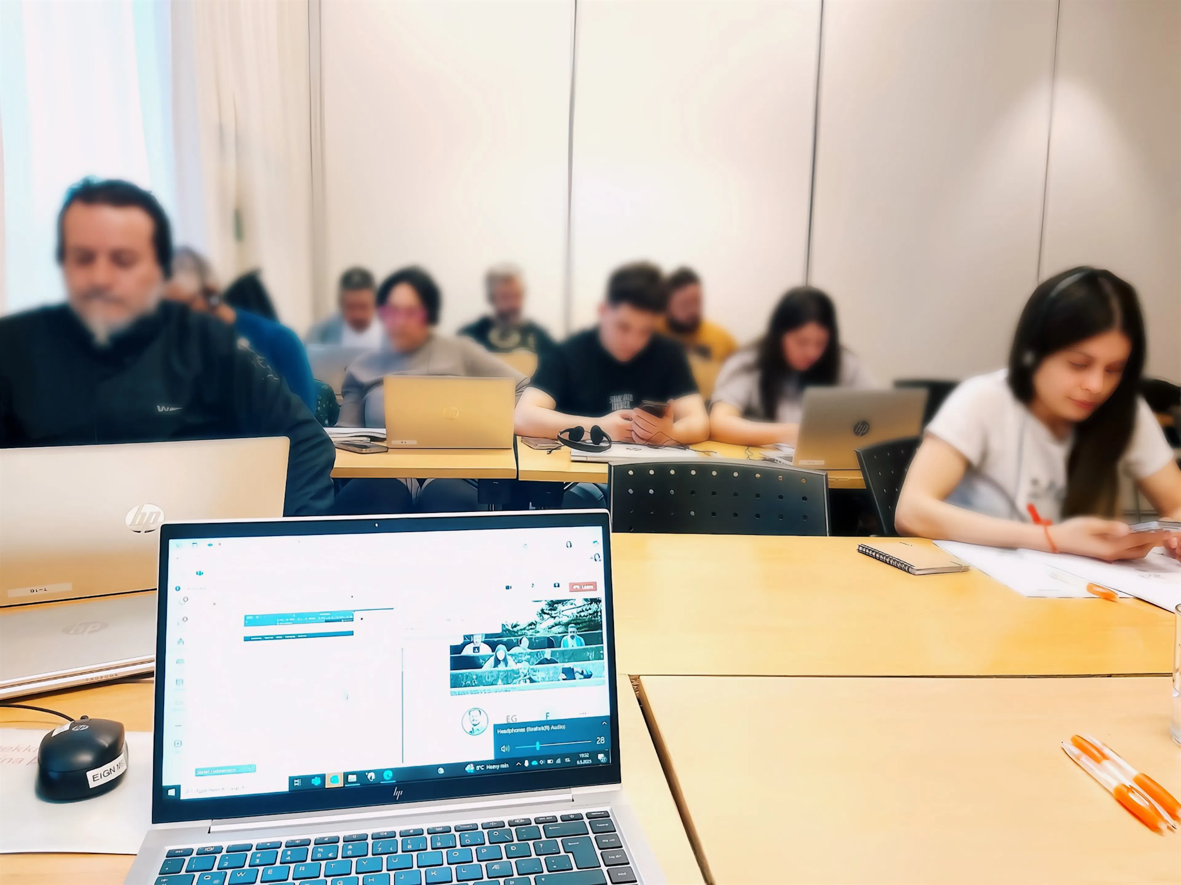 Íslenskukennsla í beinni frá Kólumbíu