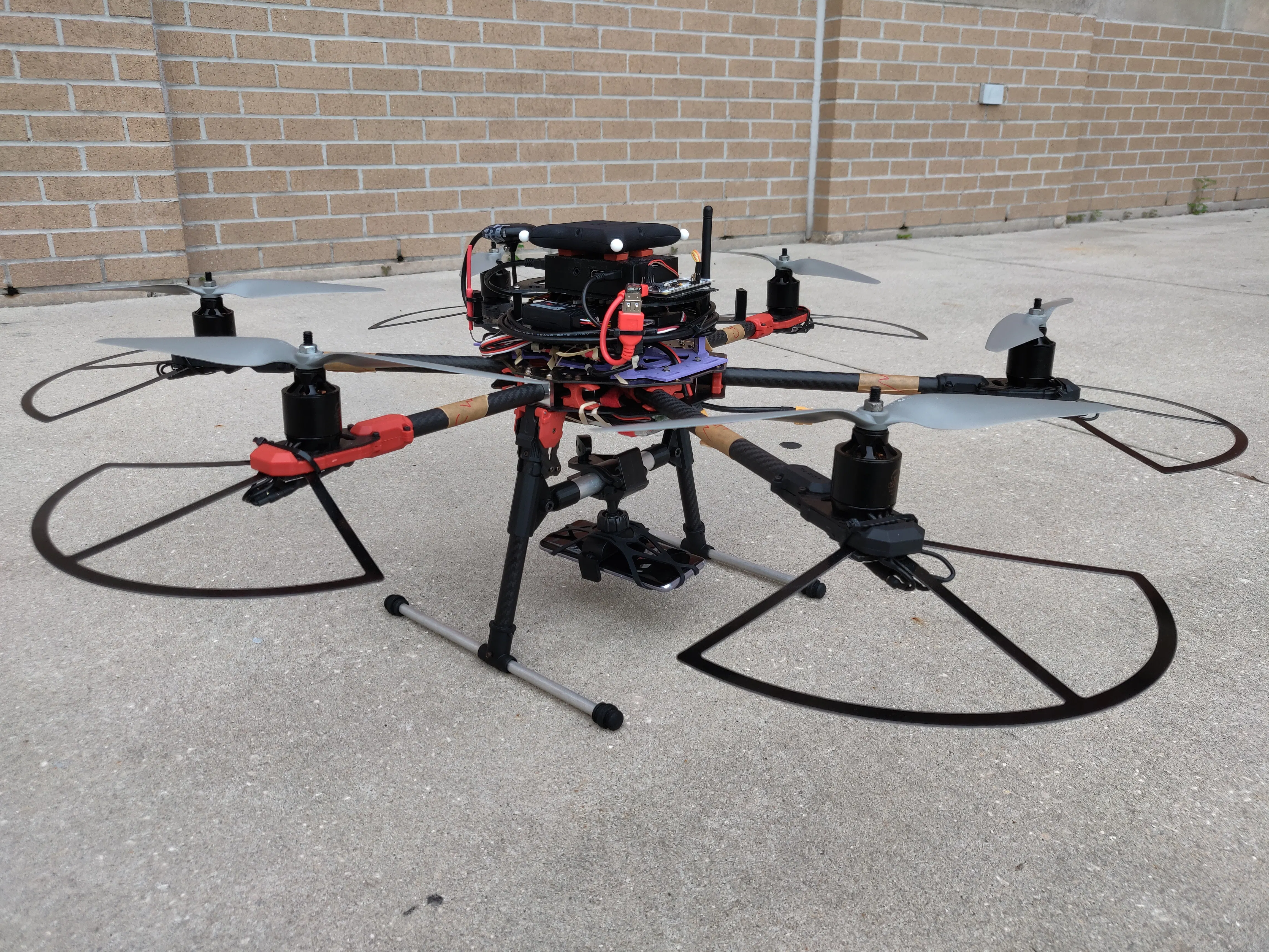 DR-1: UAV Dynamic Rendezvous and Docking Algorithm