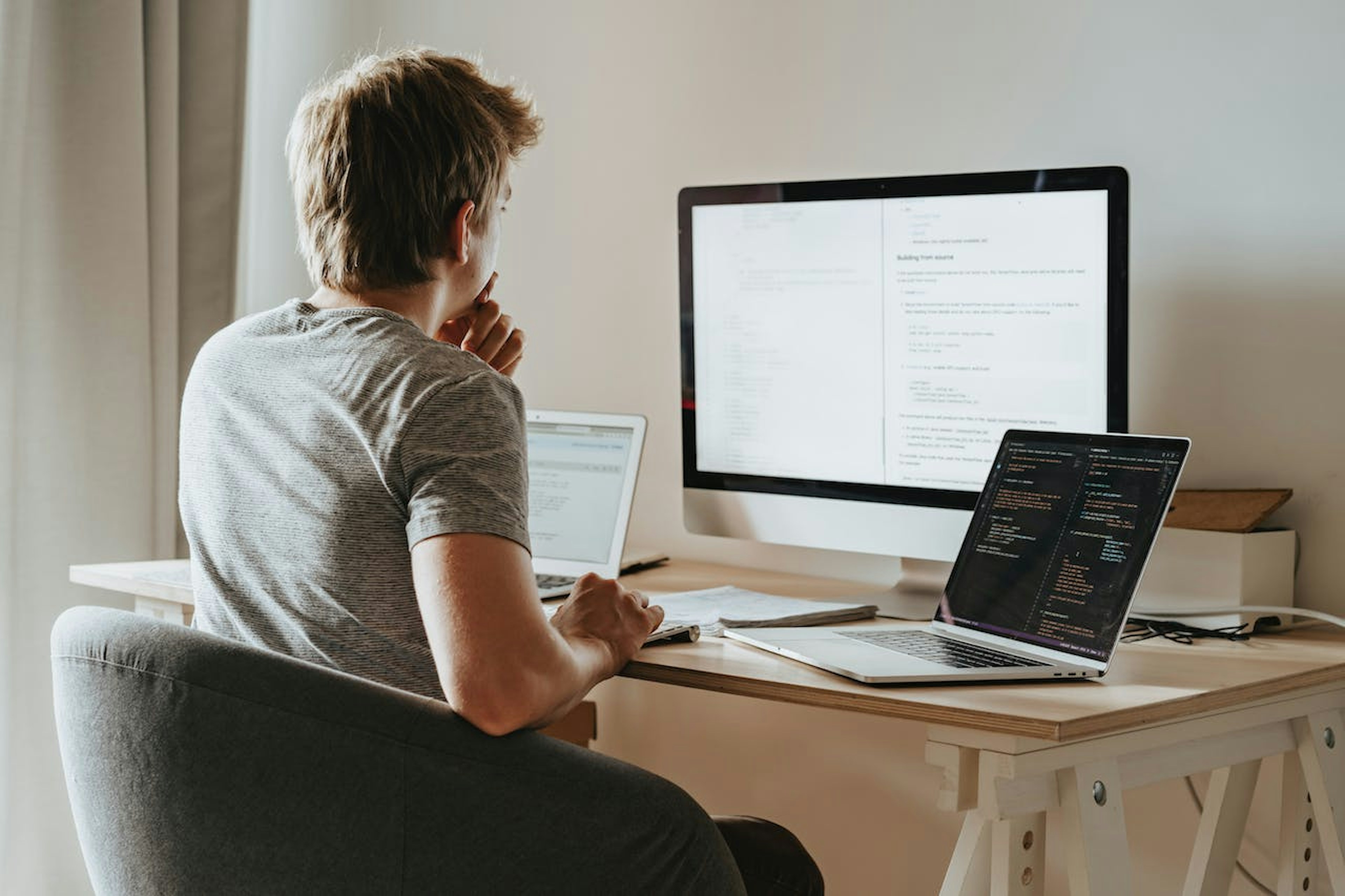 The Role of an iOS App Developer in Mobile app Development