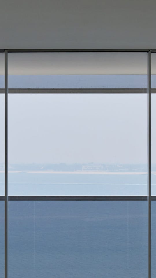 Bay windows with a sea view on Dubai landscape