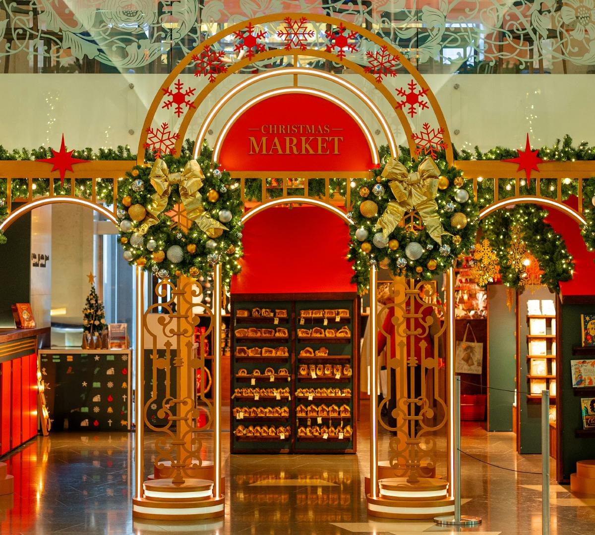 The Christmas Market at Museum of the Bible