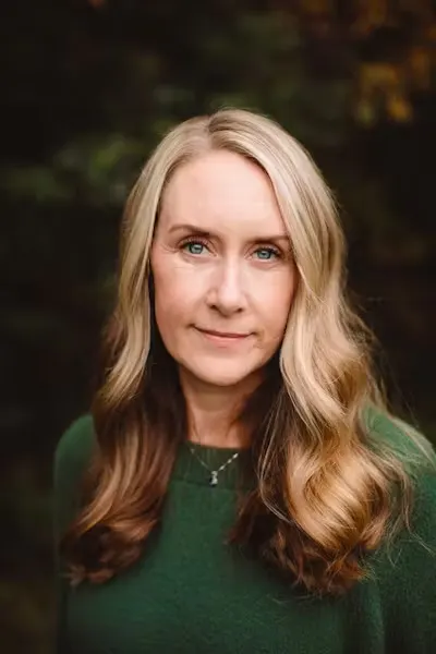 Karen Smith headshot