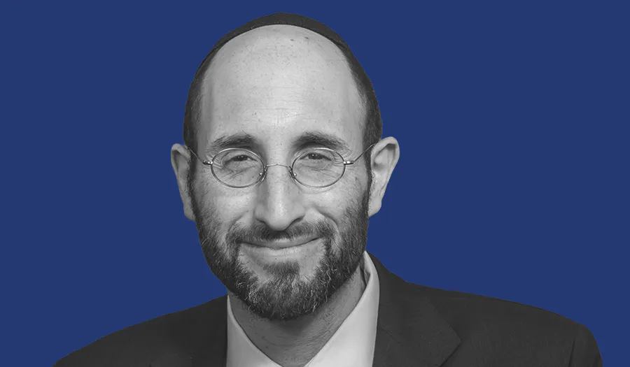 Rabbi Soloveichik Headshot