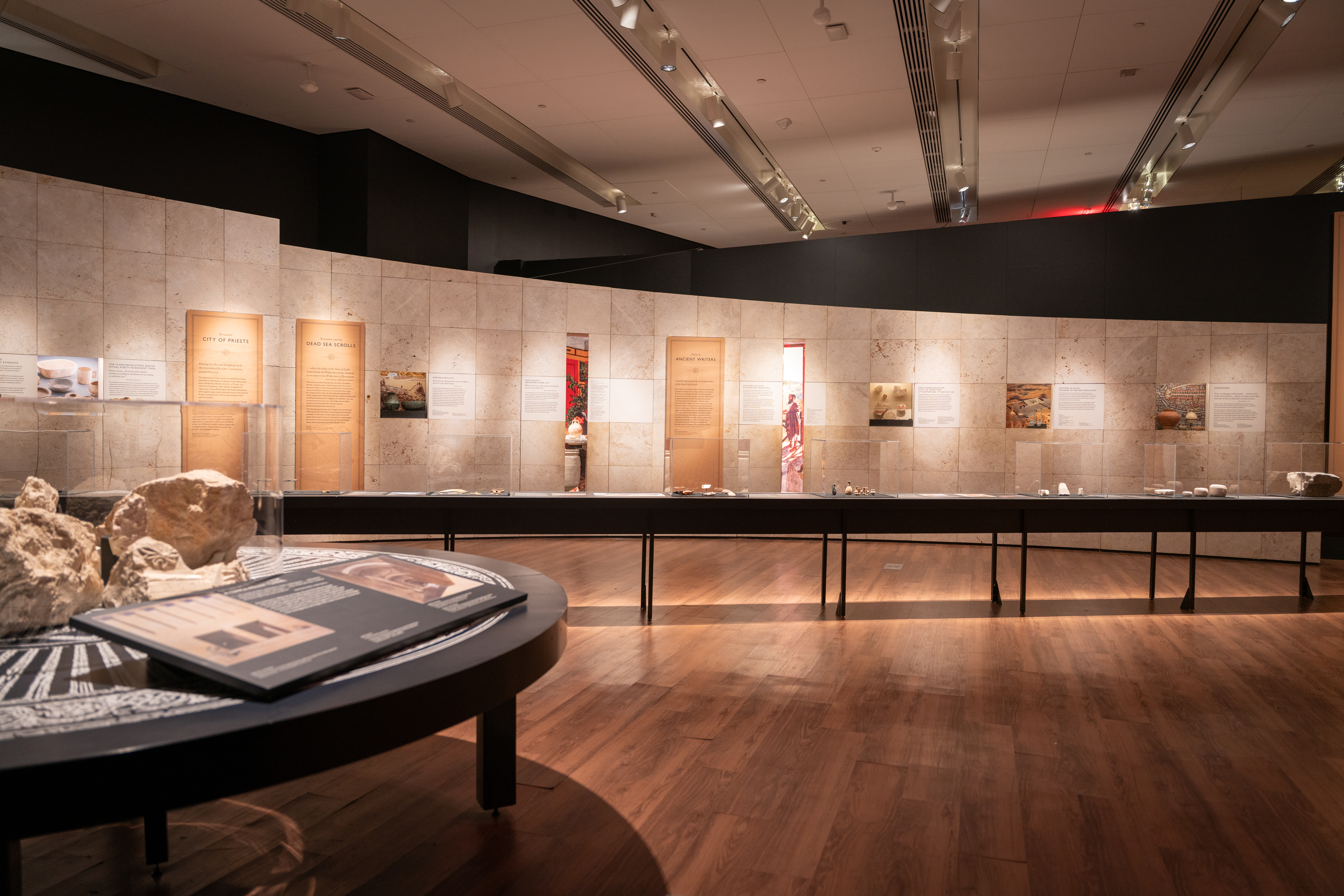 Dead sea scrolls exhibit