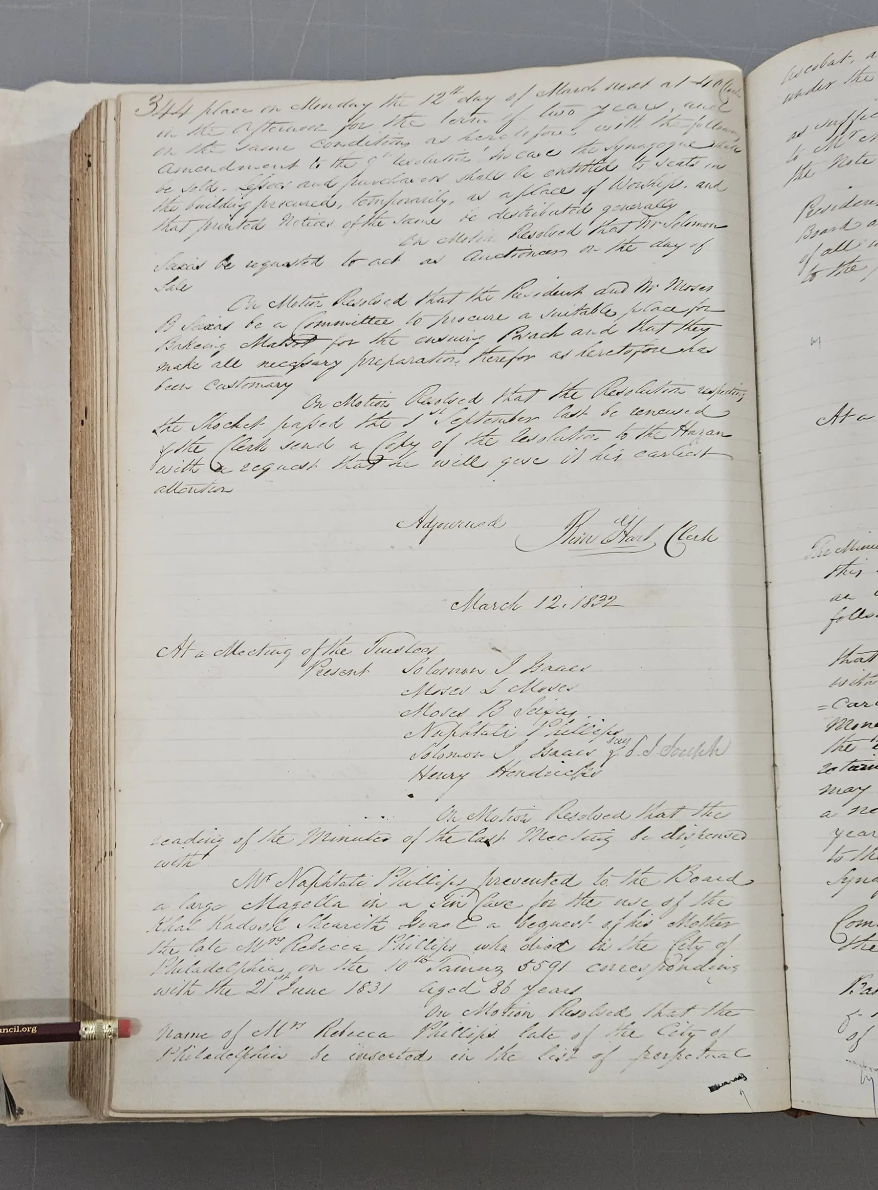 Board minutes of the congregation recording the scroll's status