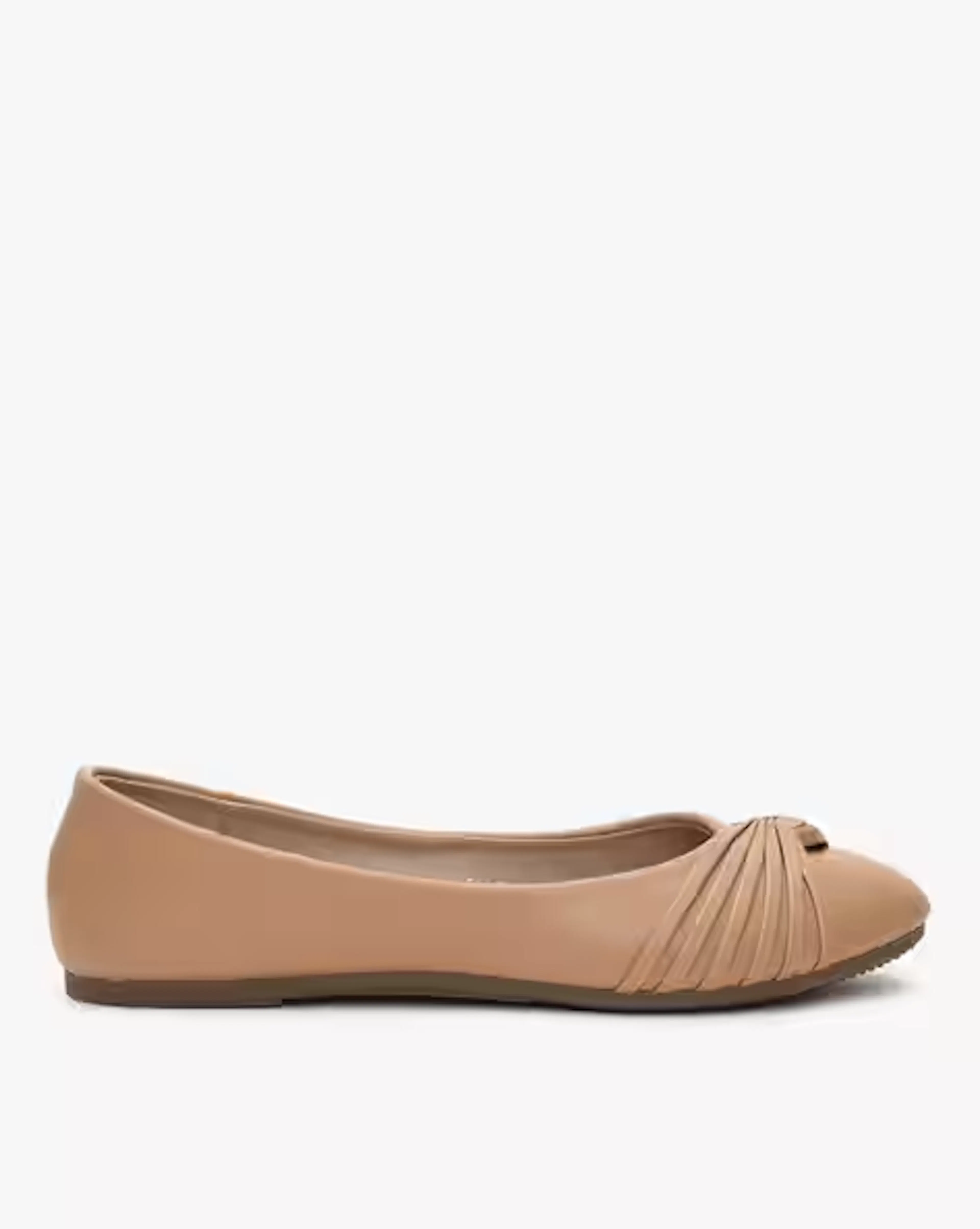 Round-Toe Ballet Flats