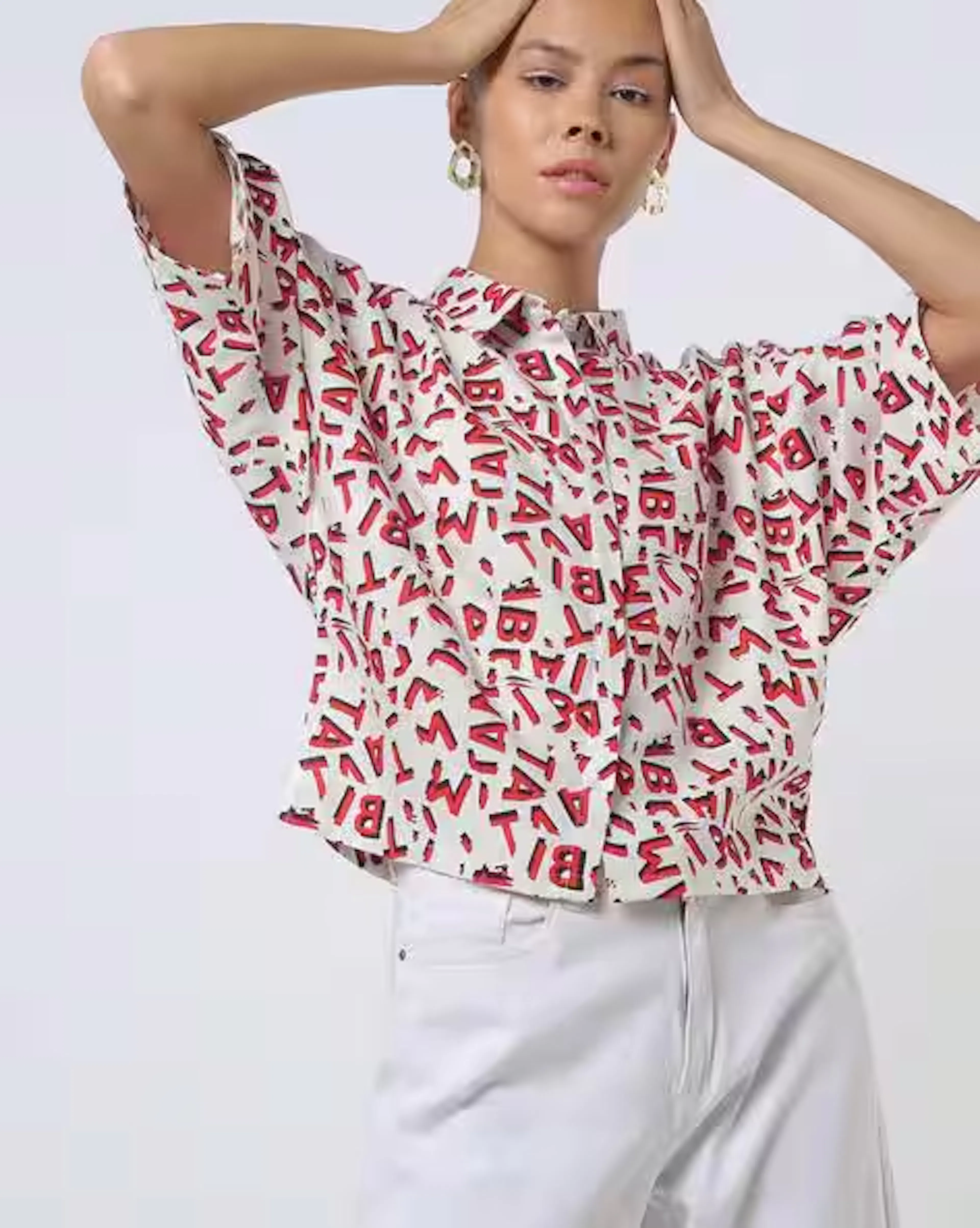 Letter Print Boxy Shirt with Kimono Sleeves
