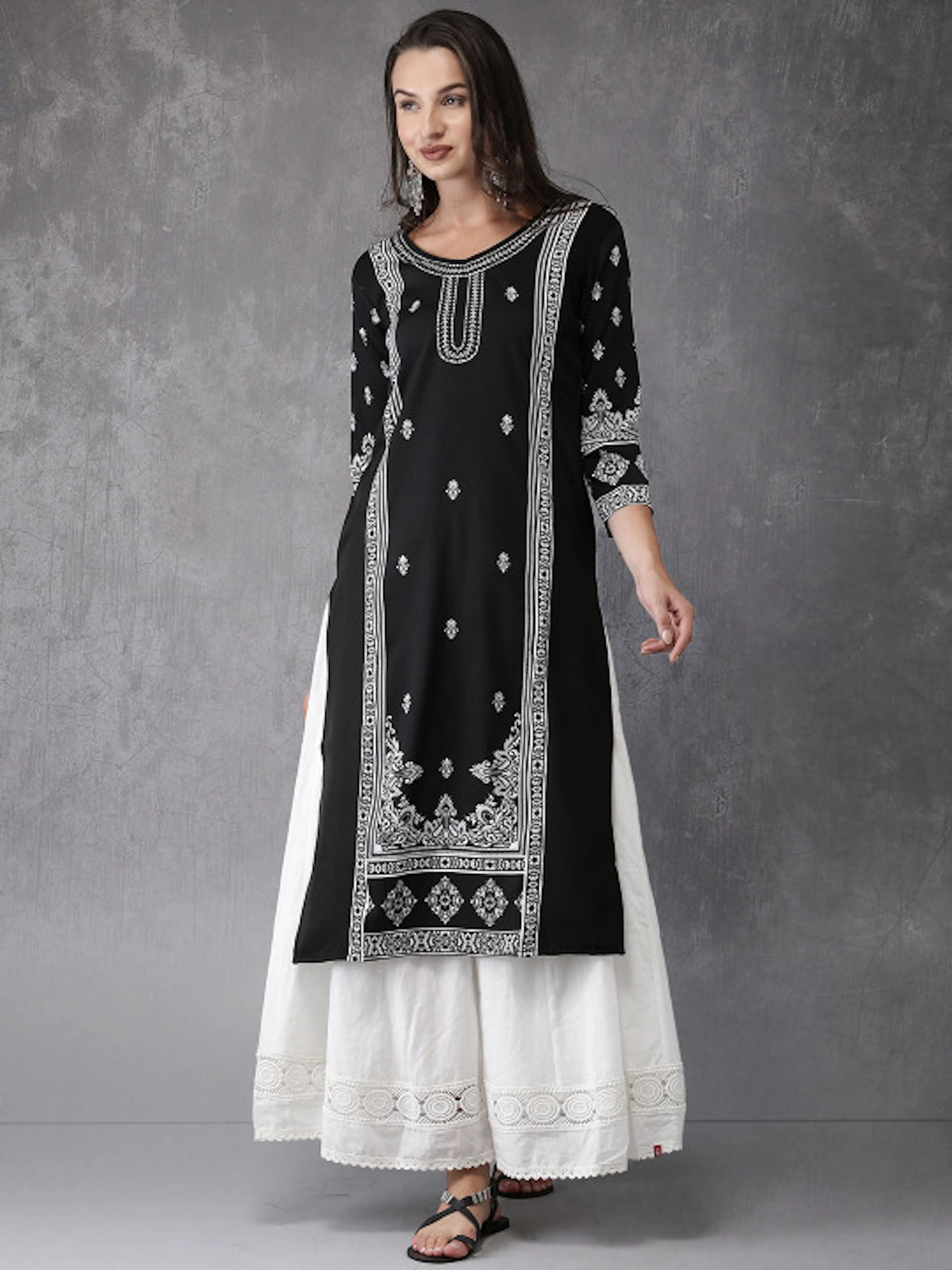 Anouk Women Black & White Printed Straight Kurta