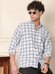 METRONAUT Men Solid Casual White Shirt