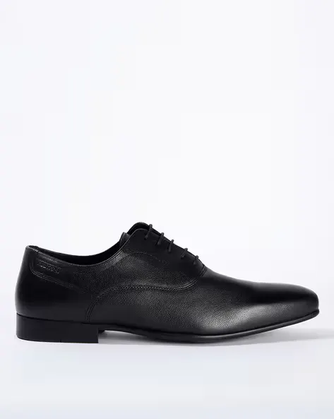 Textured Oxford Formal Shoes