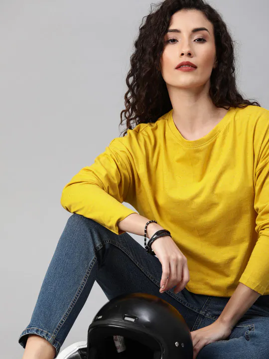 Roadster Women Mustard Yellow Solid Round Neck T-shirt