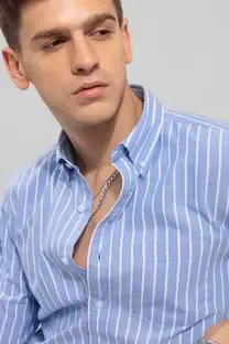 U TURN Men Checkered Casual Blue Shirt
