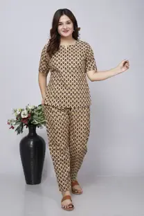 GORDHAN Women Printed Beige, Black Night Suit Set