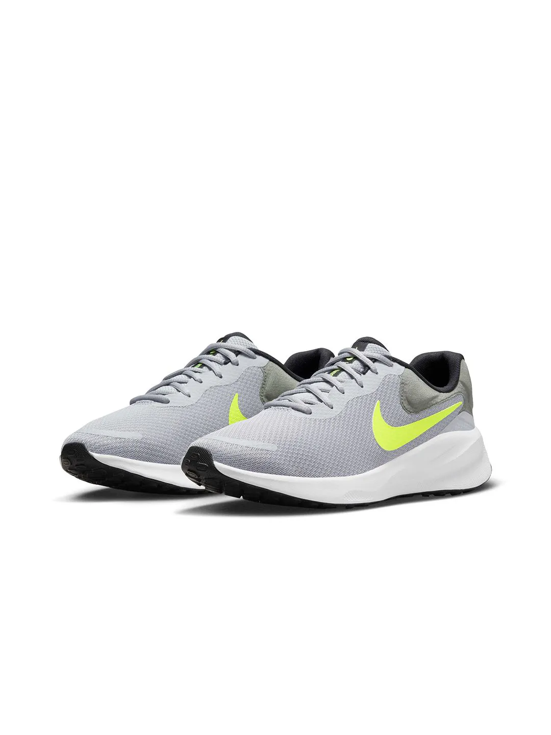 Nike Men Revolution 7 Road Running Shoes