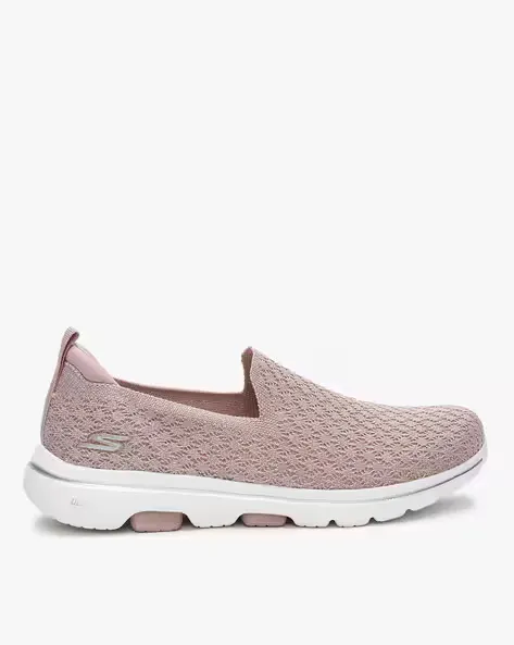 Go Walk 5 - Brave Slip-On Walking Shoes