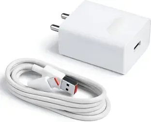 MAK 33 W TurboPower 2.0 4 A Wall Charger for Mobile with Detachable Cable