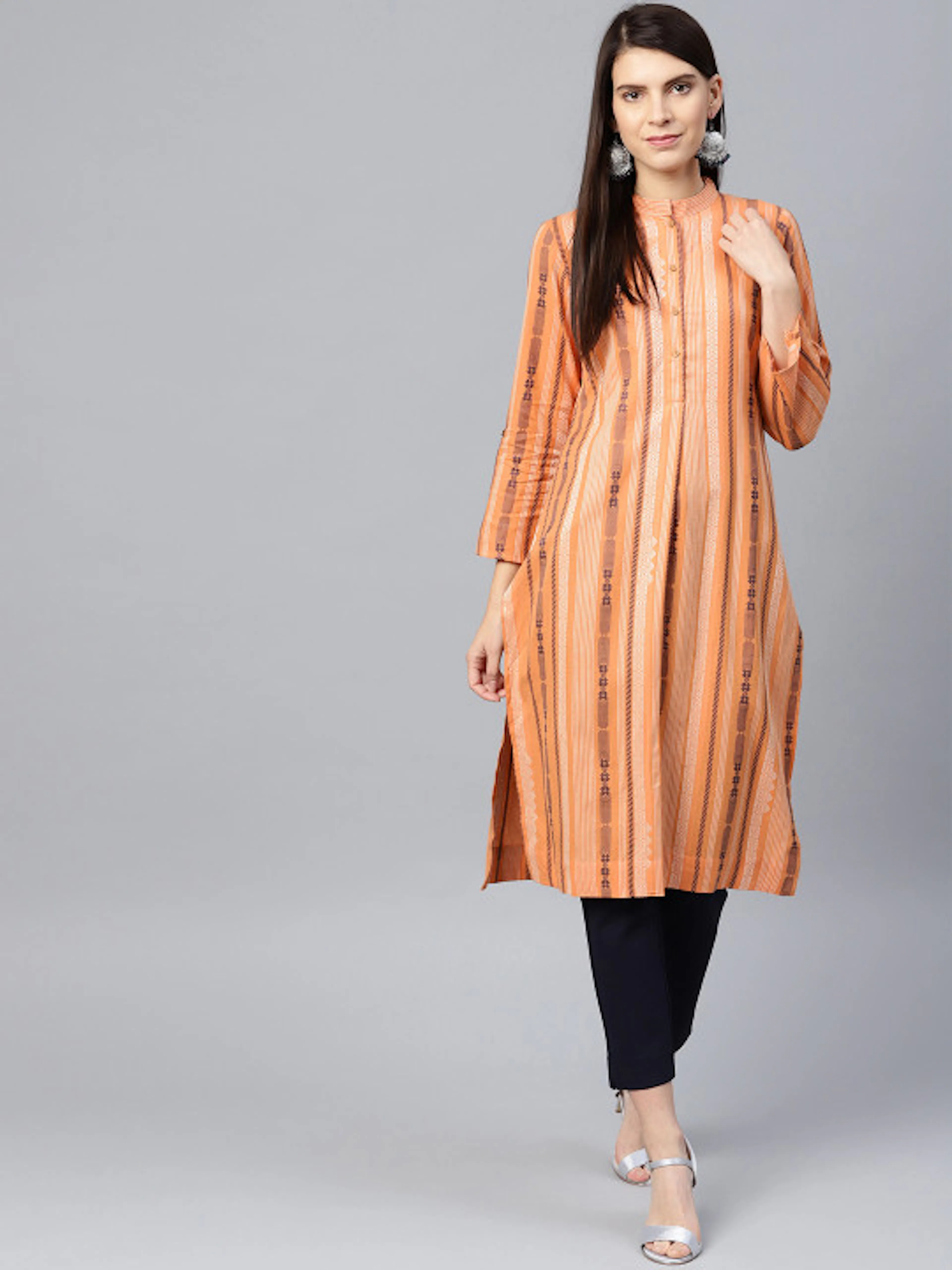 W Women Peach-Coloured & Navy Blue Striped Straight Kurta