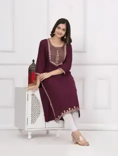his&her Women Embroidered, Embellished Straight Kurta