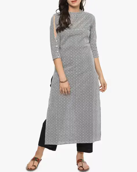 Striped Straight Kurta with Cut-Out Sleeves