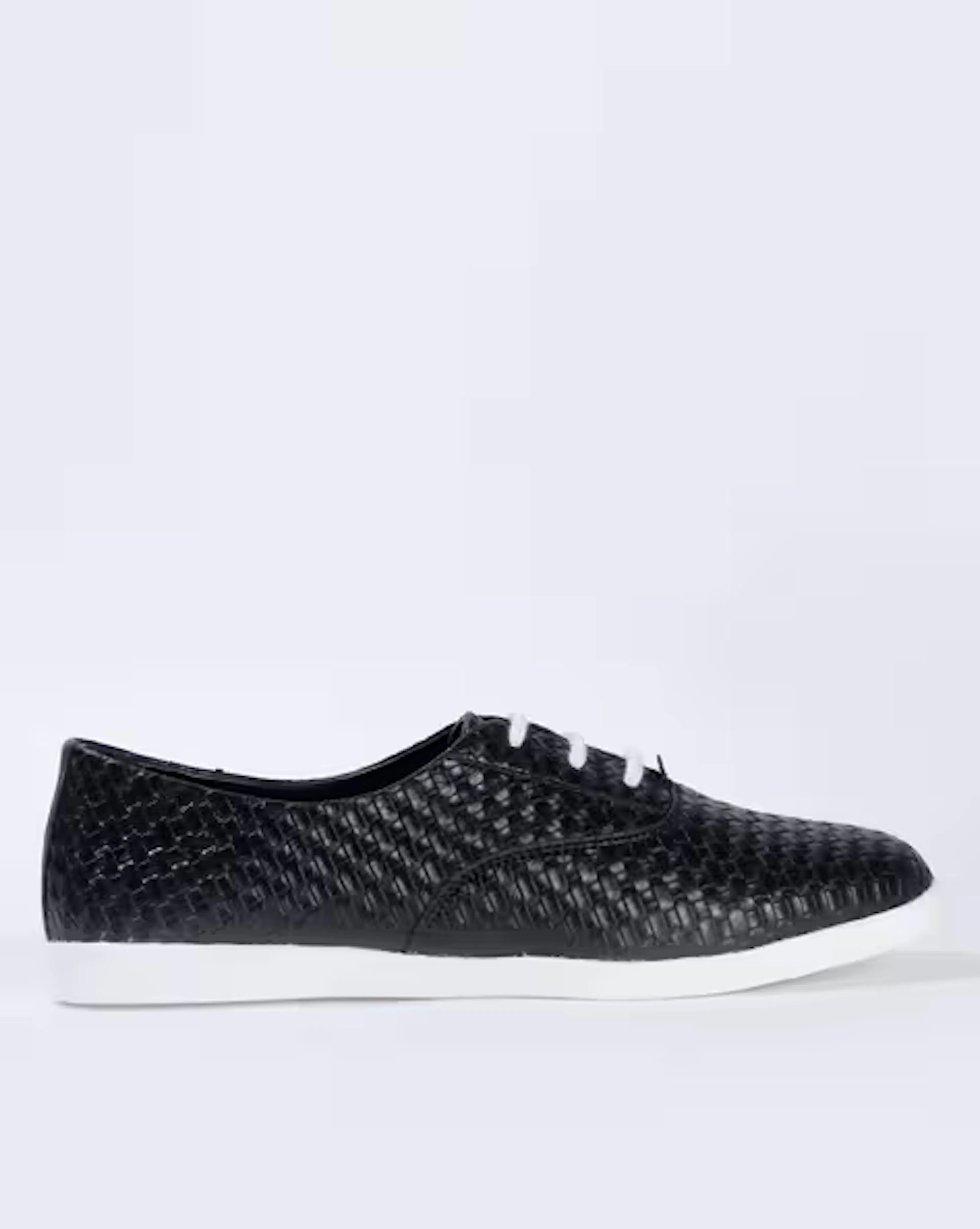 Basket-Weave Lace-Up Casual Shoes