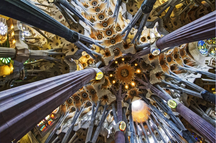 inteireur Sagrada Familia