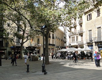 Plaça de Sant Josep Oriol