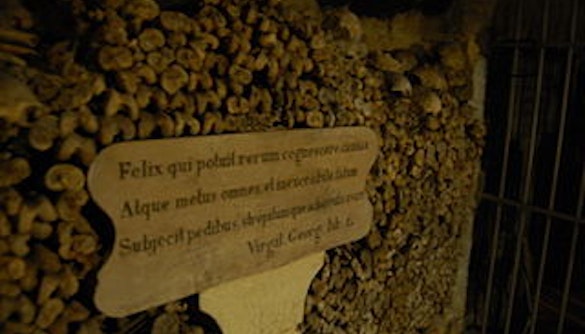 Visit Paris Catacombs