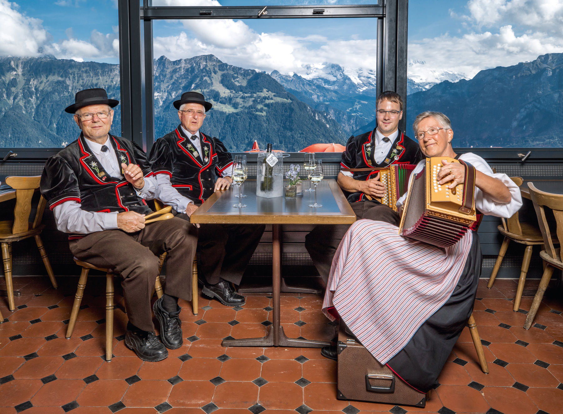 Standseilbahn Harder Kulm Tickets 2023