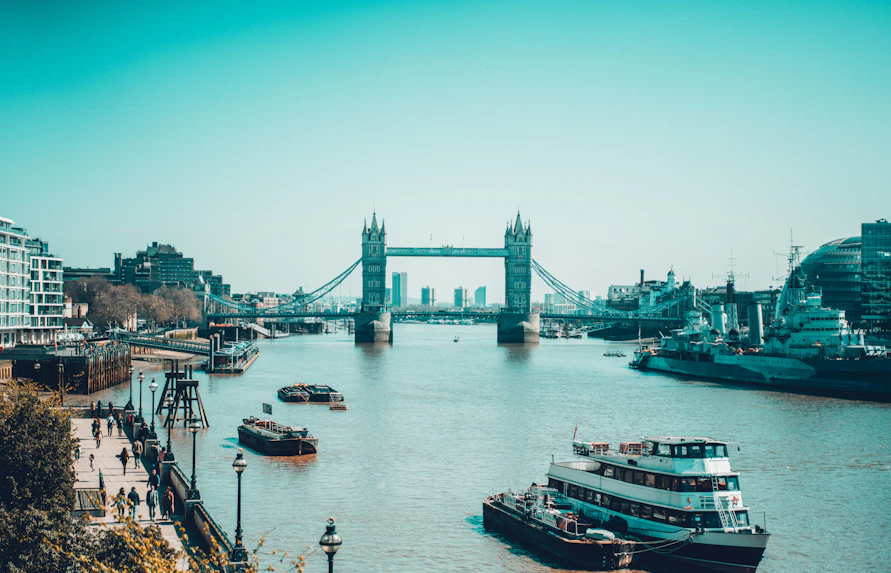 Tower Bridge Anfahrt Boot