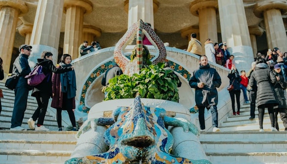 Visit Park Guell in Barcelona