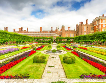 London Travel Guide - Spring