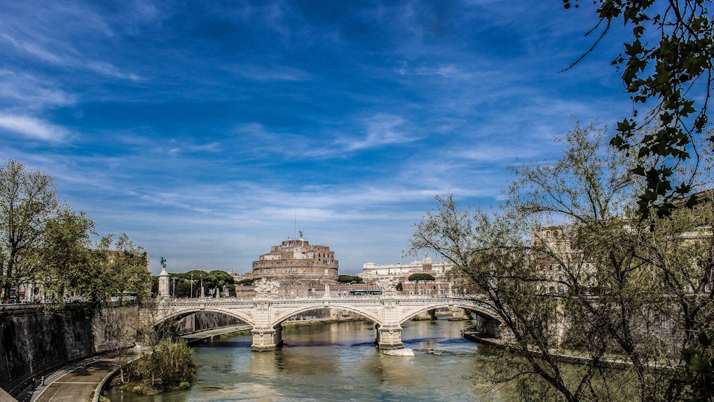 Getting to Ponte Sant'Angelo