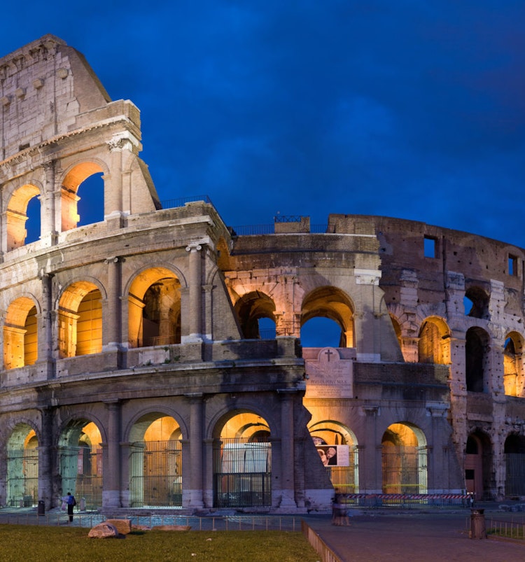 Biglietti Per Il Colosseo 2025 Aggiornamento Covid 19 Un biglietto standard per il colosseo ti darà accesso alla maggior parte del colosseo, del foro goditi l'accesso prioritario con i biglietti d'ingresso a tempo del colosseo e lasciati le code alle spalle. biglietti per il colosseo 2025