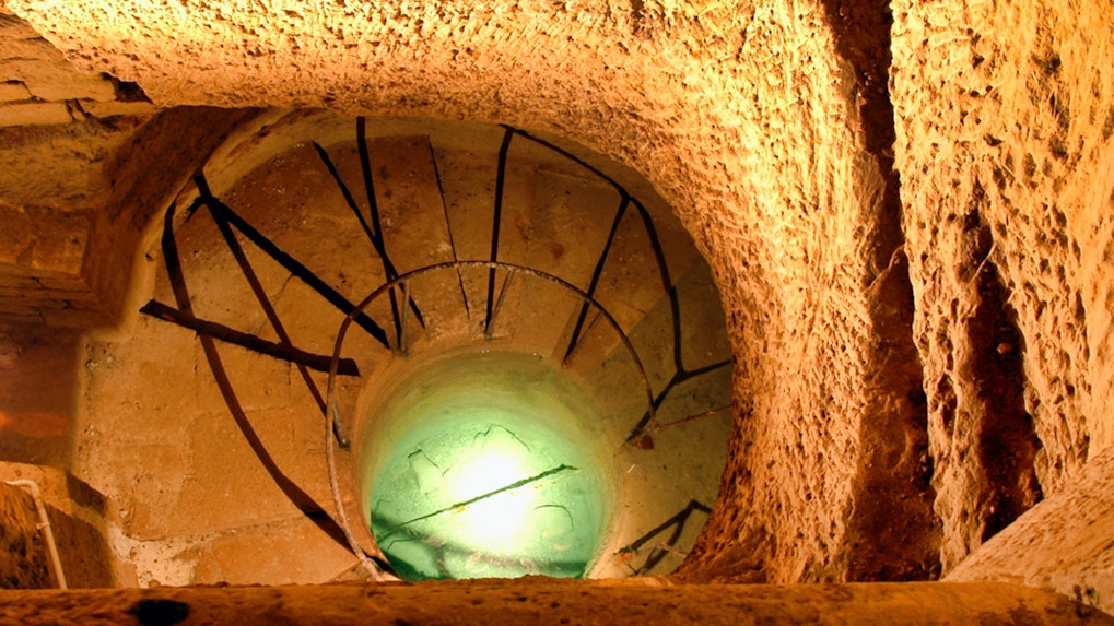 paris catacombs entrance