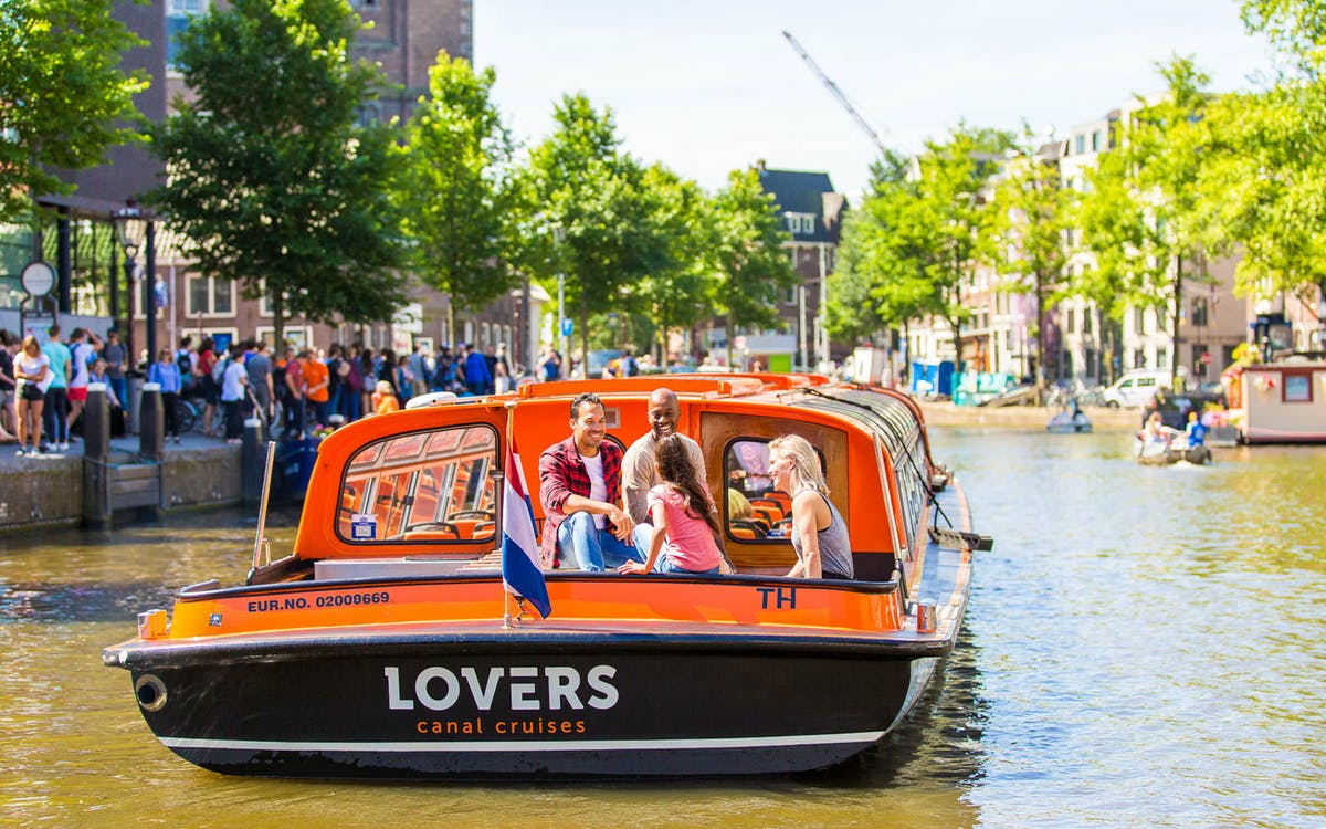 Cruceros por el Canal de Amsterdam Cruceros turísticos Cruceros con
