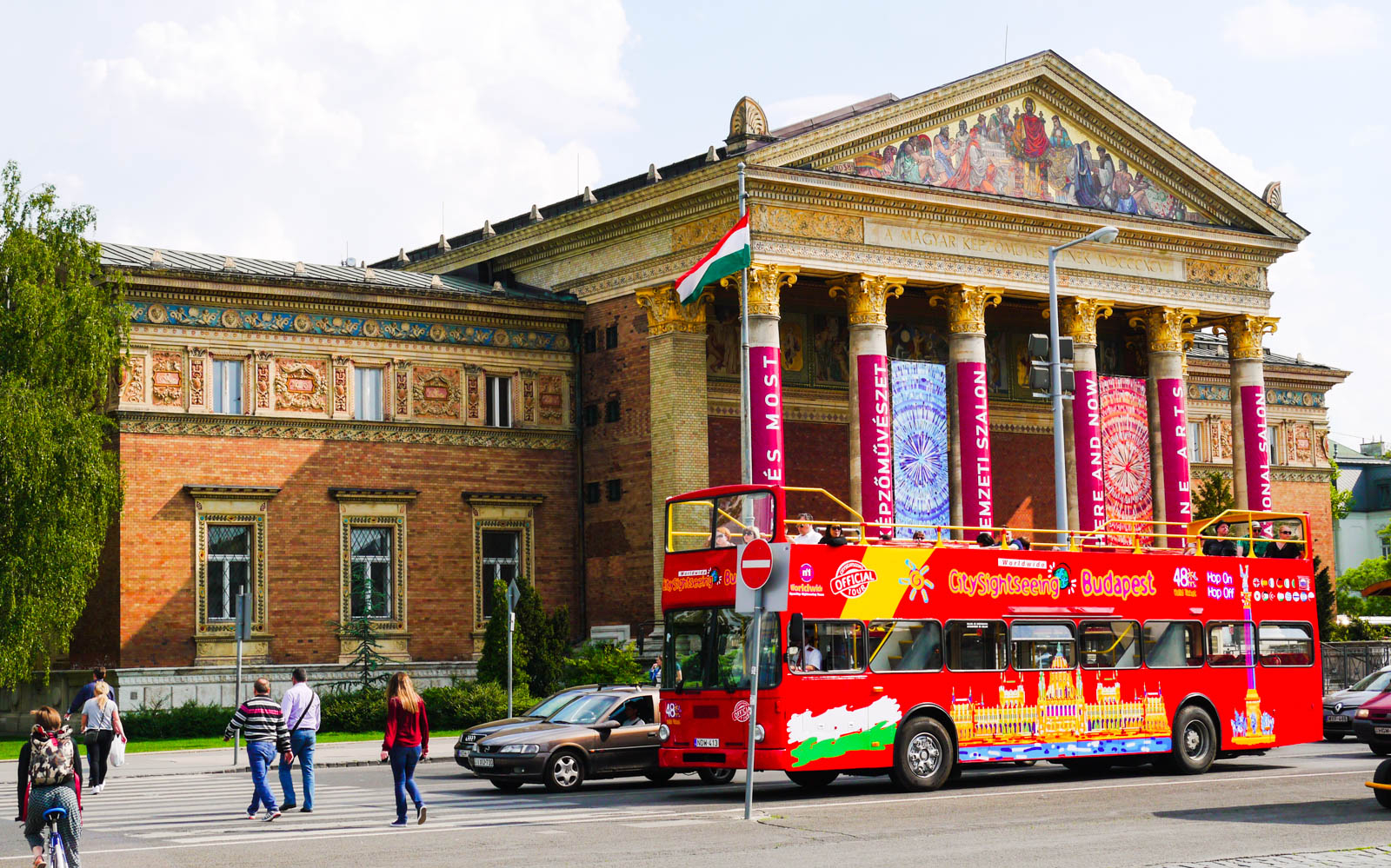 Budapest Hop-On Hop-Off Bus Tours 2023