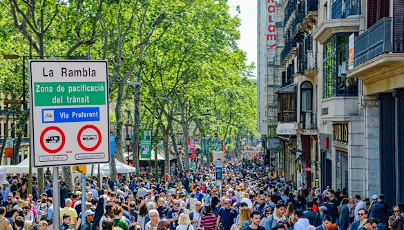 barcelona in march Plaça d’Espanya