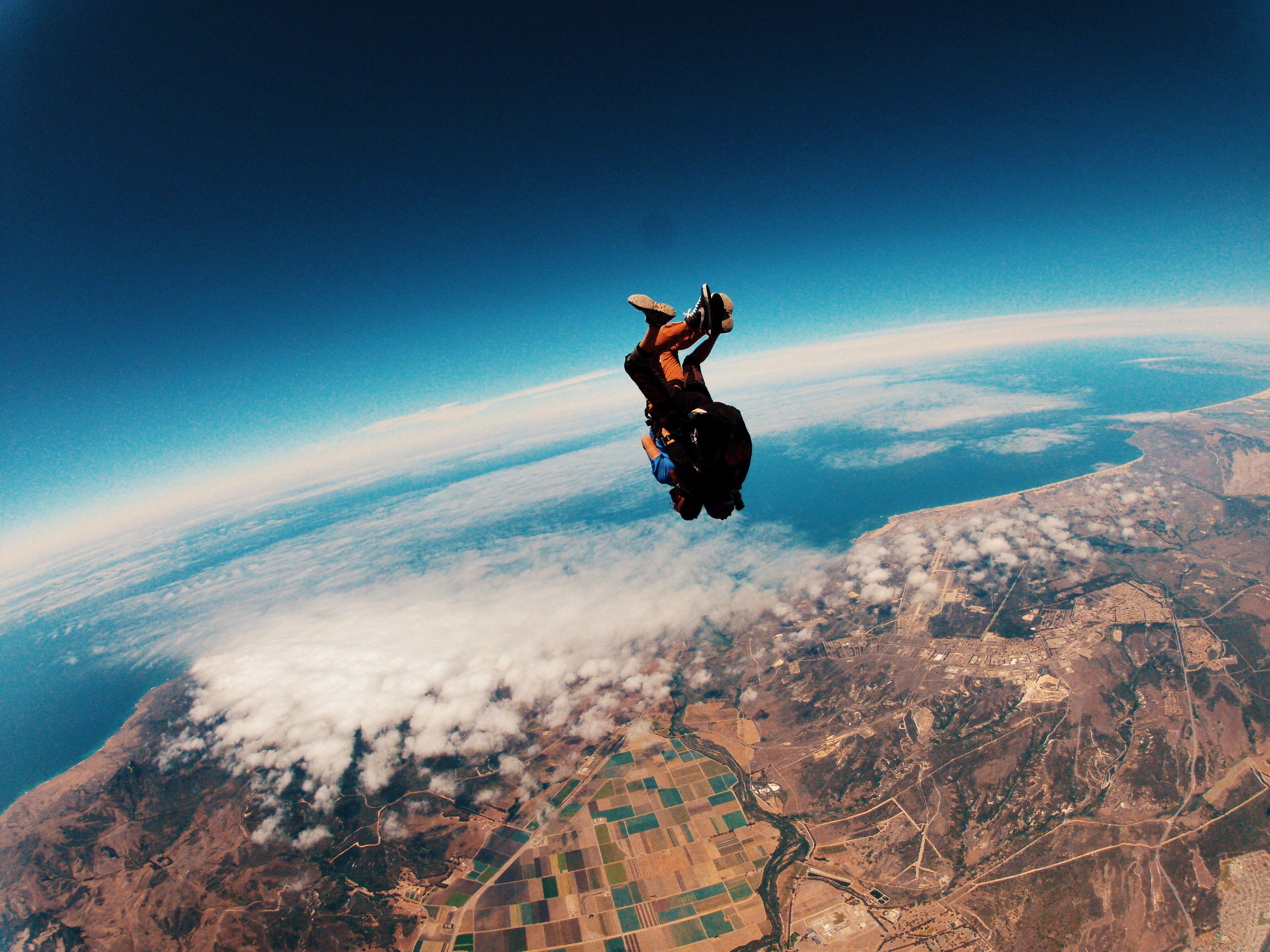 Go Skydiving Best places to skydive, tandem skydiving, FAQ and more