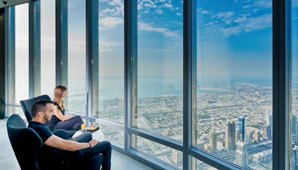 burj khalifa at the top sky