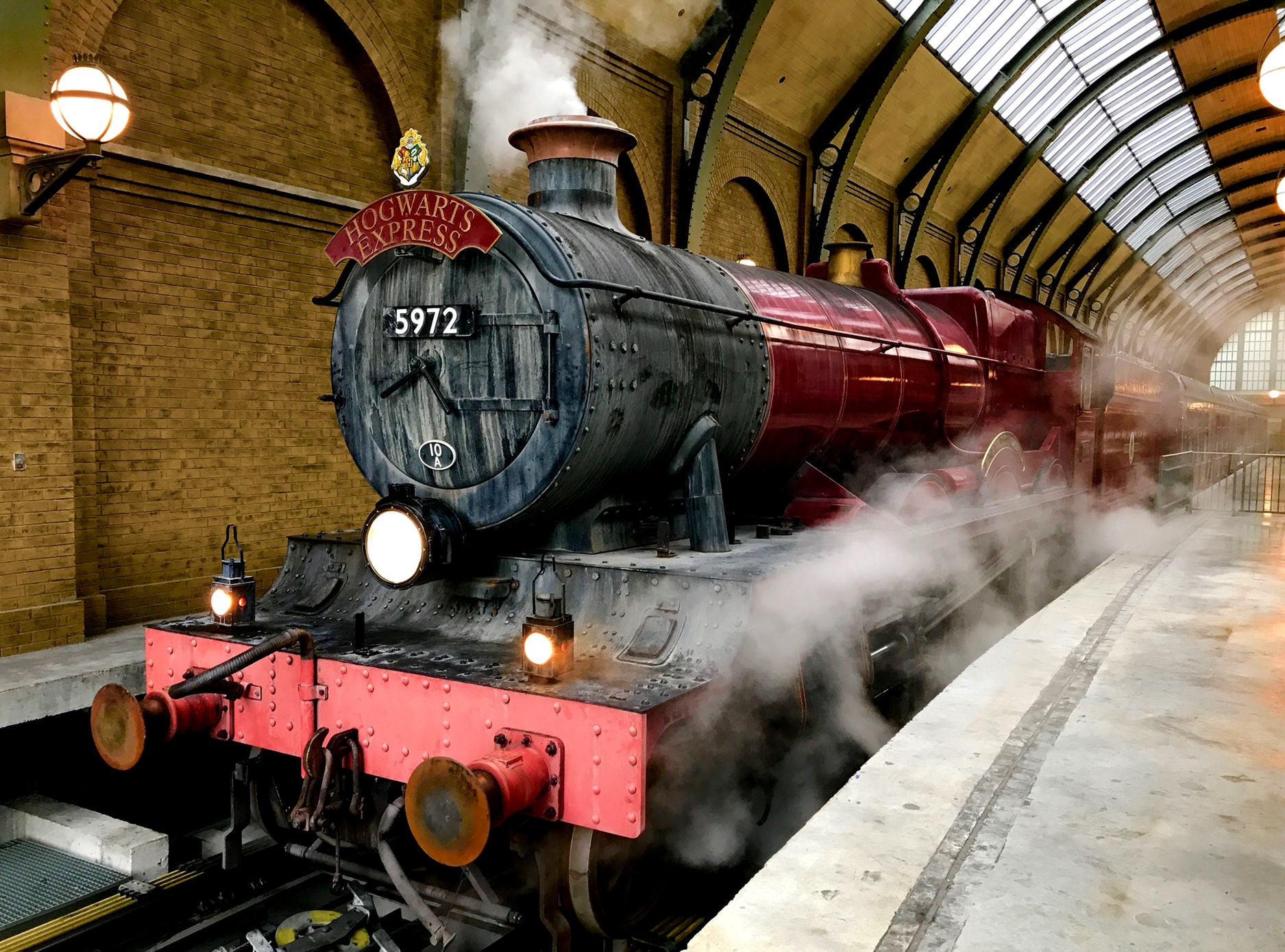 Wizarding World Harry Potter Hogwarts London Express Train Ticket Gringott Key 