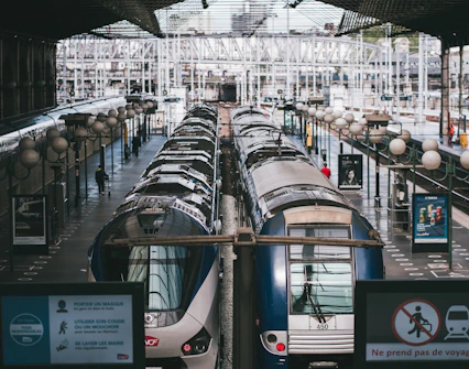 Localização e trem Panteão de Paris